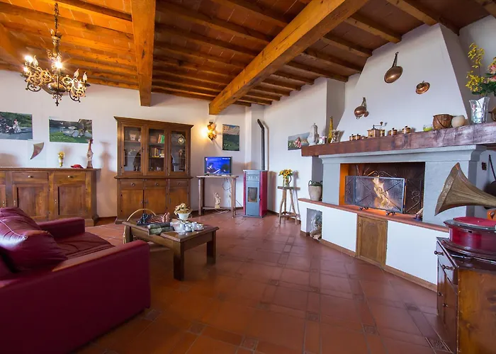 Einstein House Con Piscina Vivajo
