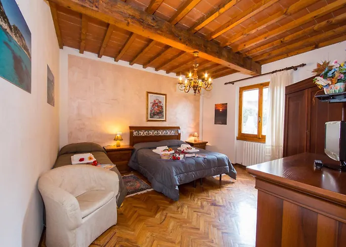 Einstein House Con Piscina *